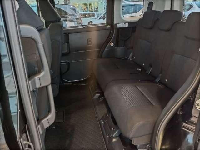 ルーミー Ｘ　１．０　Ｘ　バックカメラ　電動スライドドア　アイドリングストップ　衝突防止システム　レーンアシスト　キーレスエントリー　盗難防止システム　エアバッグ　エアコン　パワーステアリング　パワーウィンドウ（11枚目）