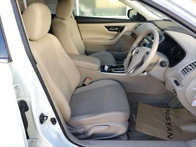 �։��ԁB�ԓ��N���[�j���O�����{�ς݂ƂȂ�܂��B����]�ŕʓr�L���ƂȂ�܂����Ԏ����p�u�R�ہE�R�E�B���X�R�[�g�v�i���ʊ��ԁF�R�����^�����F�T�C�T�O�O�~�j�������Ă���܂��B