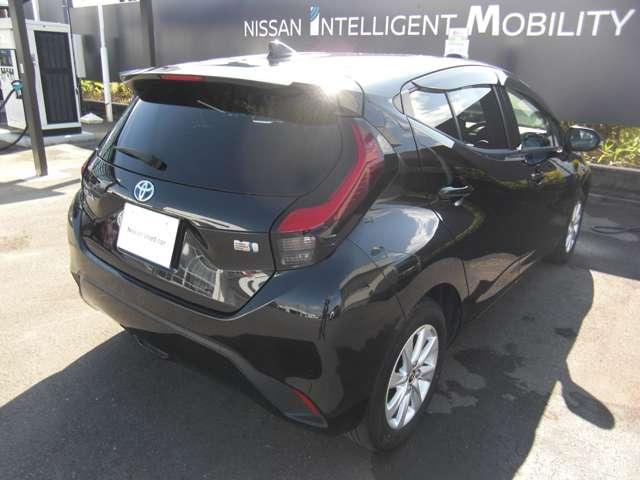 アクア 1.5 Z(2枚目)