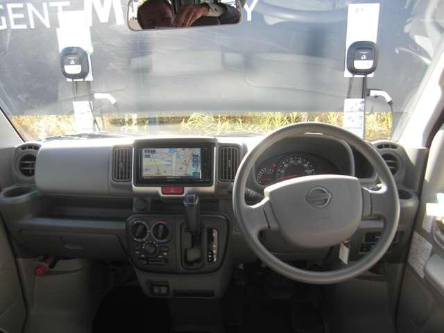 NV100クリッパーバン 660 DX ハイルーフ 5AGS車 4WD(3枚目)