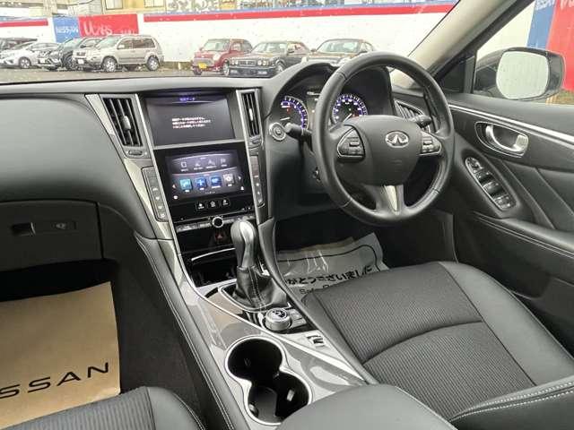 3.5 350GT ハイブリッド バックカメラ ETC クルーズコントロール 衝突軽減 スマートキー プッシュスタート LEDヘッド ナビ アルミホイール レーンアシスト ABS メモリーナビ Iストップ オートエアコン(3枚目)