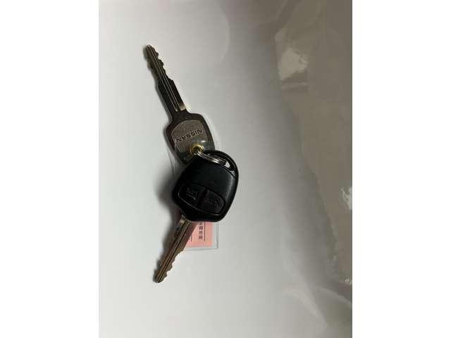 デイズ ６６０　Ｓ　キーレス付き　アイドルストップ　Ｗエアーバック　パワーウインド　ＡＢＳ　エアバック　エアコン　パワステ（8枚目）