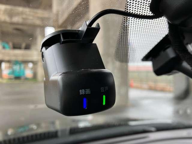 キックス １．２　Ｘ　（ｅ－ＰＯＷＥＲ）　ナビ＆ＴＶ　追従クルコン　スマートキー　ＬＥＤヘッド　レーンアシスト　パワーステアリング　盗難防止システム　ドライブレコーダー　ＥＴＣ　メモリーナビ　サイドエアバッグ　アルミ　ＡＡＣ　キーレス　ＡＢＳ（7枚目）