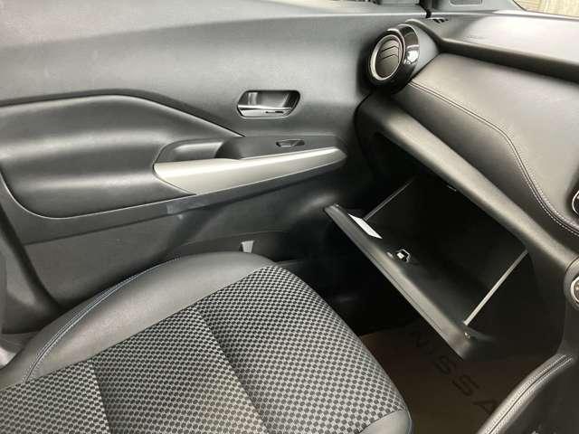 キックス １．２　Ｘ　（ｅ－ＰＯＷＥＲ）　ナビ＆ＴＶ　追従クルコン　スマートキー　ＬＥＤヘッド　レーンアシスト　パワーステアリング　盗難防止システム　ドライブレコーダー　ＥＴＣ　メモリーナビ　サイドエアバッグ　アルミ　ＡＡＣ　キーレス　ＡＢＳ（18枚目）