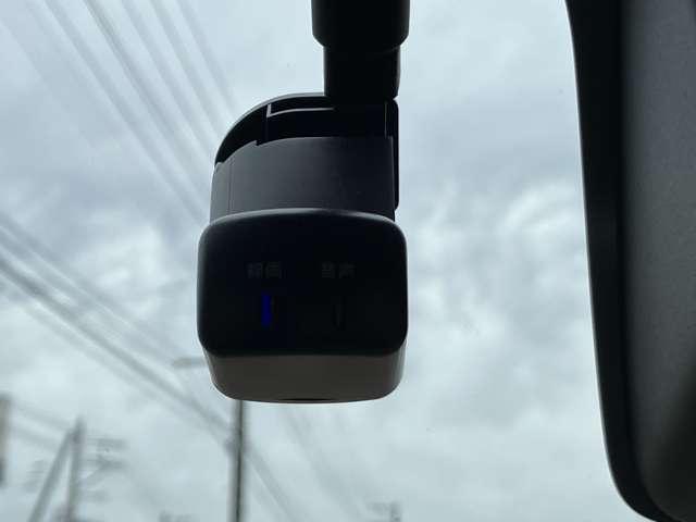 ルークス ６６０　ハイウェイスターＸ　前後ドライブレコーダー　アイスト　衝突被害軽減ブレ－キ　助手席側オートスライドドア　マルチビューカメラ　禁煙　カーナビ　ＥＴＣ　スマートキー　パワーウィンドウ　ドライブレコーダー　パワステ　オートエアコン　メモリーナビ（13枚目）