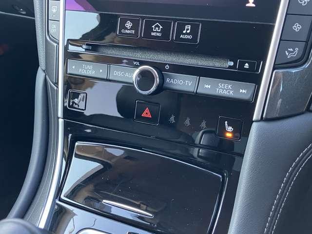 スカイライン 2.0 200GT-t タイプP ナビ 本革シート ドライブレコーダー(11枚目)