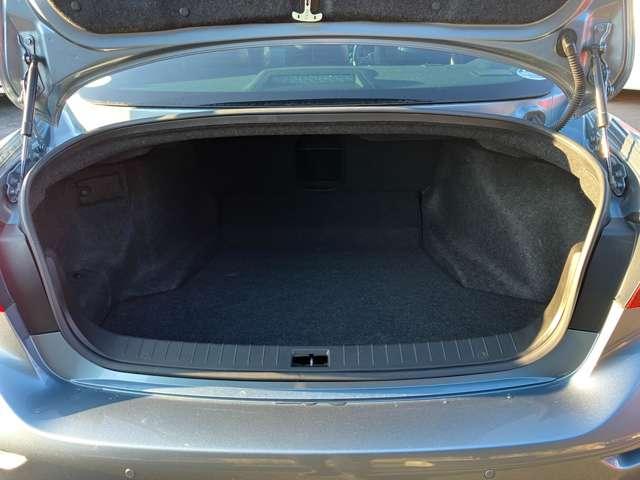 スカイライン 2.0 200GT-t タイプP ナビ 本革シート ドライブレコーダー(18枚目)