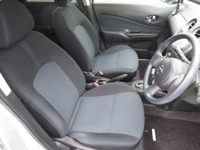 ノート １．２　Ｘ　ＤＩＧ－Ｓ　雹害未修理車（10枚目）