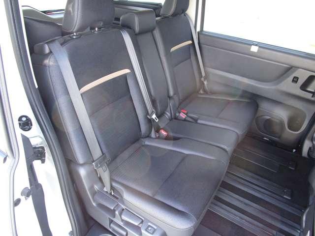 セレナ 1.4 e-POWER ハイウェイスターV(10枚目)