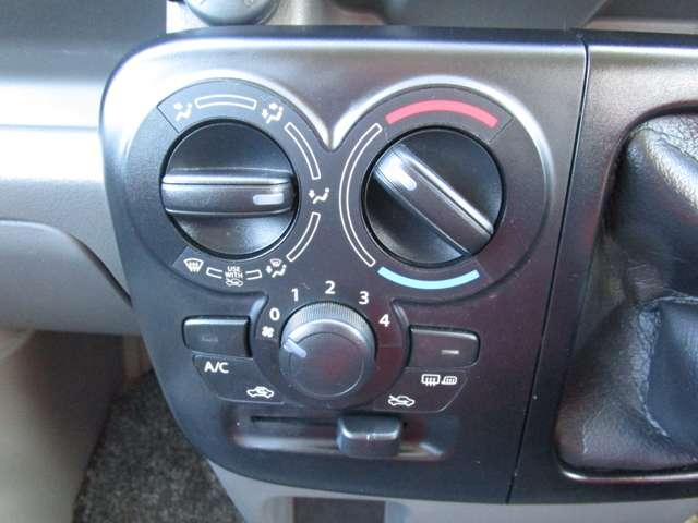 NV100クリッパーバン 660 GX ハイルーフ 4WD(14枚目)