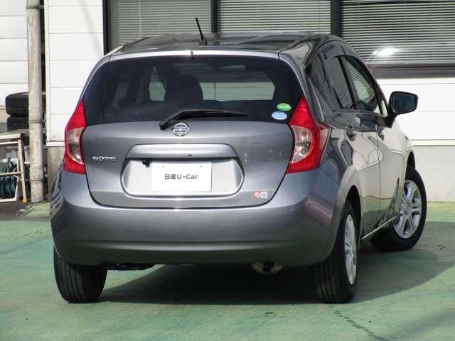 ノート １．２　Ｘ　雹害未修理車（2枚目）