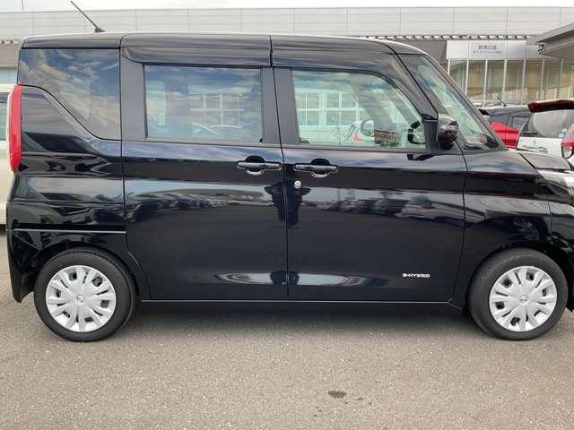 ルークス 660 X 禁煙ワンオーナー左側オートスライドトドア アラモニ 前後衝突軽減ブレーキ ワンオーナー車 禁煙 車線逸脱防止 スマートキー 定期点検記録簿 キーフリー i-stop フルオートエアコン パワーウインドウ バックカメラ 盗難防止 Wエアバック(17枚目)