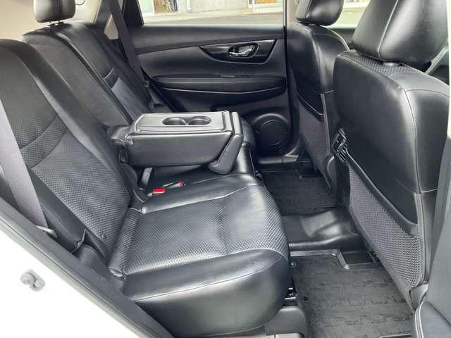 エクストレイル ２．０　２０Ｘ　２列車　４ＷＤ　法人ワンオーナー　ヒョウ災ボディ凹車両　誤発信抑制機能　車線逸脱防止　禁煙　フルタイム４ＷＤ　盗難防止システム　バックモニター　オートエアコン　ナビ＆ＴＶ　スマ－トキ－　アルミ　ワンオーナー車　ＥＴＣ付　ＰＳ　メモリーナビゲーション　寒冷地（17枚目）