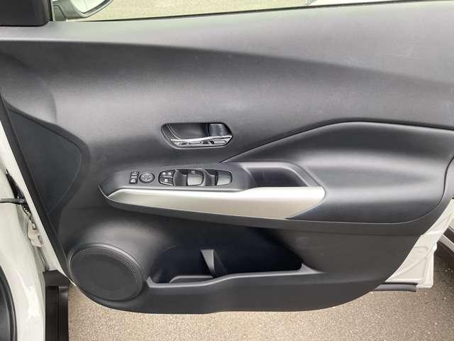 キックス Ｘ　ナビ＆ＴＶ　ワンオ－ナ－車　追従クルコン　スマートキー　ＬＥＤヘッド　レーンアシスト　パワーステアリング　禁煙車　盗難防止システム　ドライブレコーダー　ＥＴＣ　整備記録簿有　メモリーナビ　アルミ（14枚目）