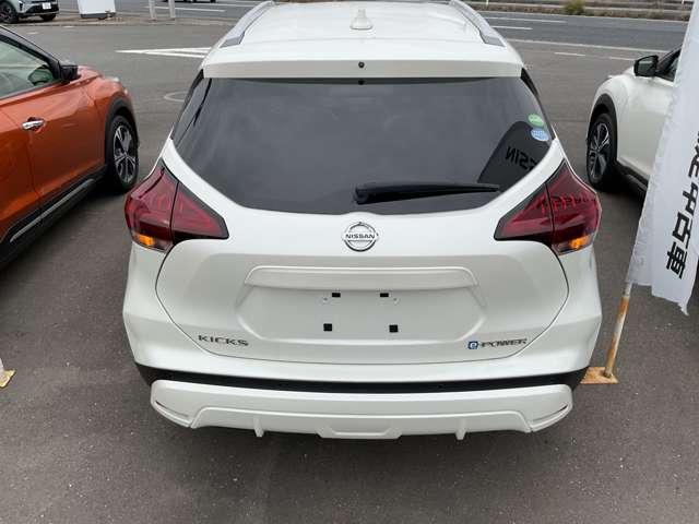 キックス Ｘ　ナビ＆ＴＶ　ワンオ－ナ－車　追従クルコン　スマートキー　ＬＥＤヘッド　レーンアシスト　パワーステアリング　禁煙車　盗難防止システム　ドライブレコーダー　ＥＴＣ　整備記録簿有　メモリーナビ　アルミ（20枚目）