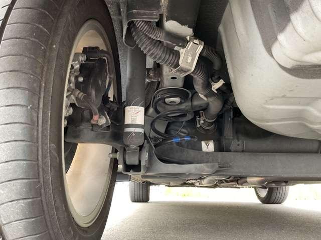 キックス Ｘ　ツートーンインテリアエディション　エマージェンシーＢ　セキュリティ　アラウンドモニター　Ｒカメラ　ＬＥＤ　ワンオーナ　禁煙　エアコン　ドラレコ　スマートキー　記録簿　ＥＴＣ　メモリーナビ　サイドエアバック　ＡＷ　キーレス　寒冷地仕様（5枚目）