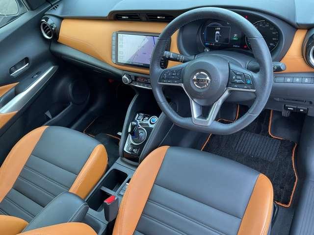 キックス Ｘ　ツートーンインテリアエディション　エマージェンシーＢ　セキュリティ　アラウンドモニター　Ｒカメラ　ＬＥＤ　ワンオーナ　禁煙　エアコン　ドラレコ　スマートキー　記録簿　ＥＴＣ　メモリーナビ　サイドエアバック　ＡＷ　キーレス　寒冷地仕様（6枚目）