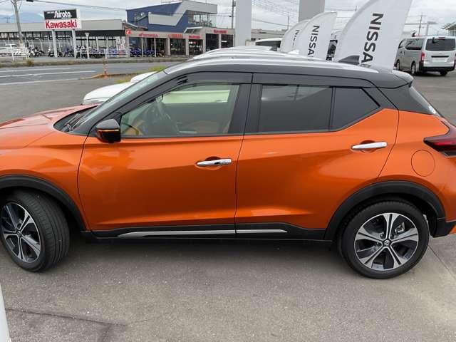 キックス Ｘ　ツートーンインテリアエディション　エマージェンシーＢ　セキュリティ　アラウンドモニター　Ｒカメラ　ＬＥＤ　ワンオーナ　禁煙　エアコン　ドラレコ　スマートキー　記録簿　ＥＴＣ　メモリーナビ　サイドエアバック　ＡＷ　キーレス　寒冷地仕様（17枚目）