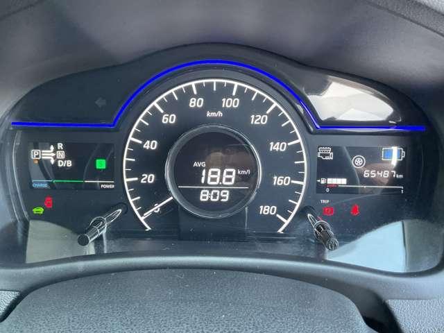 ノート １．２　ｅ－ＰＯＷＥＲ　Ｘ　禁煙ワンオーナー　禁煙　記録簿付　Ｒカメラ　運転席助手席エアバック　レーンキープ　ＡＵＴＯエアコン　１オーナー　盗難防止システム　ナビＴＶ　運転席エアバッグ　キーレスエントリー　ドラレコ　ＥＴＣ車載器　パワーウィンドウ（3枚目）