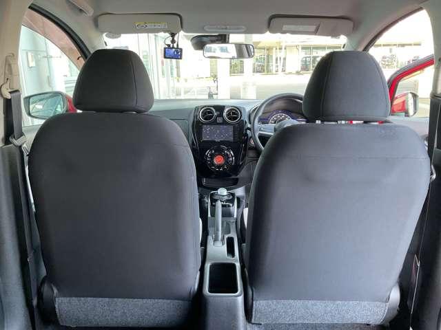 ノート １．２　ｅ－ＰＯＷＥＲ　Ｘ　禁煙ワンオーナー　禁煙　記録簿付　Ｒカメラ　運転席助手席エアバック　レーンキープ　ＡＵＴＯエアコン　１オーナー　盗難防止システム　ナビＴＶ　運転席エアバッグ　キーレスエントリー　ドラレコ　ＥＴＣ車載器　パワーウィンドウ（4枚目）