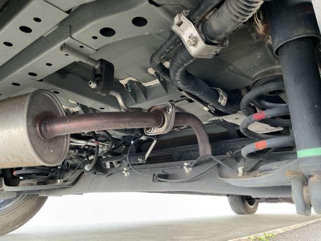 セレナ １．２　ｅ－ＰＯＷＥＲ　ハイウェイスター　Ｖ　禁煙ワンオーナー　ヒョウ災車両　３６０°カメラ　エマジェンシーブレーキ　１オナ　パーキングアシスト　スマキー　バックカメラ　禁煙　ＬＥＤ　レーンアシスト　点検記録簿付　ＥＴＣ　ドラレコ　Ａストップ　イモビ　サイドカーテンエアバック（5枚目）