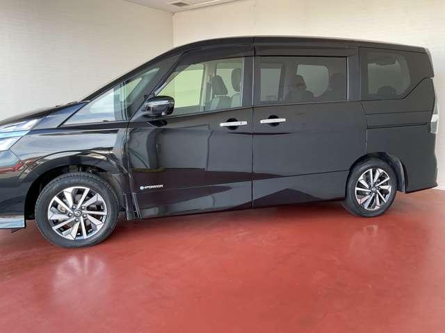 セレナ １．２　ｅ－ＰＯＷＥＲ　ハイウェイスター　Ｖ　禁煙ワンオーナー　ヒョウ災車両　３６０°カメラ　エマジェンシーブレーキ　１オナ　パーキングアシスト　スマキー　バックカメラ　禁煙　ＬＥＤ　レーンアシスト　点検記録簿付　ＥＴＣ　ドラレコ　Ａストップ　イモビ　サイドカーテンエアバック（17枚目）