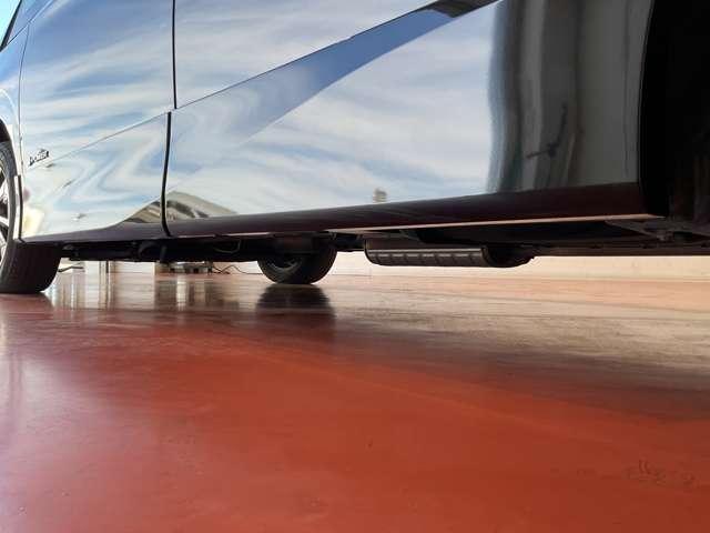 セレナ １．２　ｅ－ＰＯＷＥＲ　ハイウェイスター　Ｖ　禁煙ワンオーナー　ヒョウ災車両　３６０°カメラ　エマジェンシーブレーキ　１オナ　パーキングアシスト　スマキー　バックカメラ　禁煙　ＬＥＤ　レーンアシスト　点検記録簿付　ＥＴＣ　ドラレコ　Ａストップ　イモビ　サイドカーテンエアバック（18枚目）