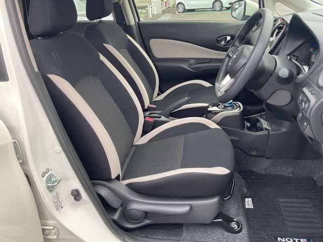 ノート 1.2 e-POWER X 禁煙ワンオーナー LEDオートライト 禁煙 360°カメラ 記録簿付 Rカメラ 運転席助手席エアバック レーンキープ AUTOエアコン 1オーナー 盗難防止システム ナビTV サイドカメラ 運転席エアバッグ キーレスエントリー パワステ(16枚目)