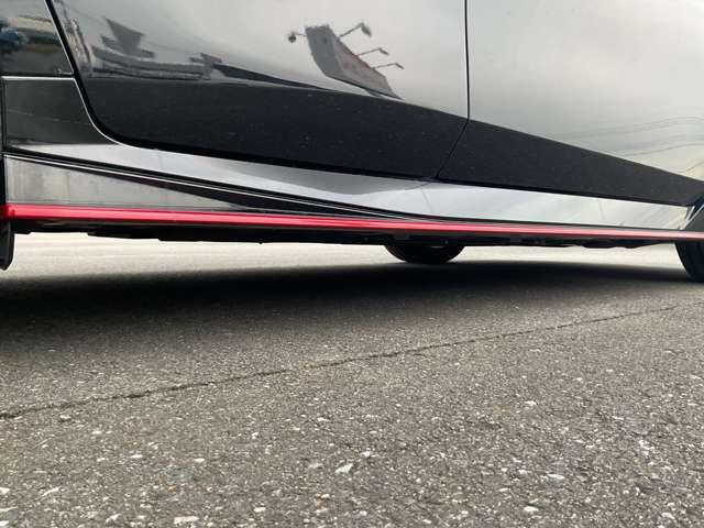 オーラ 1.2 NISMO 禁煙ワンオーナー寒冷地 カーテンエアバッグ エマブレ 寒冷地 禁煙 インテリキー ETC ドラレコ 車線逸脱警報 ワンセグ キーフリーシステム ダブルエアバック 定期点検記録簿 アルミホイール 運転席エアバッグ メモリーナビ(18枚目)