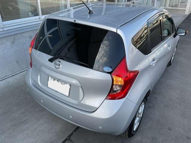 ノート 1.2 X FOUR Vセレクション プラスセーフティ 4WD 禁煙ワンオーナーナビ前後ドラレコ ワンセグTV パワーウィンドウ パワーステアリング 車線逸脱警報装置 エアコン ABS 切替4WD Bカメラ 盗難防止システム 全周囲カメラ メモリーナビ インテリジェントキー ドラレコ 禁煙車(2枚目)