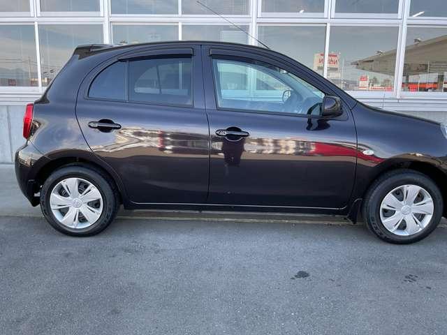 マーチ 1.2 X Vセレクション 禁煙ワンオーナー電動格納ネオコンポール 盗難防止装置 バックカメラ スマートキー オートエアコン キーフリー 禁煙車 アイドリングストップ Wエアバック メンテナンスノート ワンオーナー ワンセグTV ABS パワーウィンドウ メモリーナビ(20枚目)