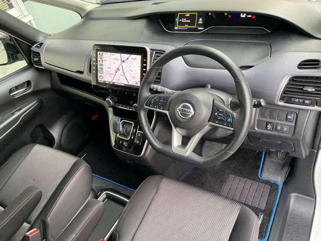 セレナ 1.2 e-POWER ハイウェイスター V 禁煙ワンオーナ前後ドラレコ後席専用モニタ 360°カメラ エマジェンシーブレーキ 1オナ スマキー バックカメラ 禁煙 LED レーンアシスト 点検記録簿付 ETC ドラレコ Aストップ イモビ サイドカーテンエアバック フルオートエアコン(6枚目)