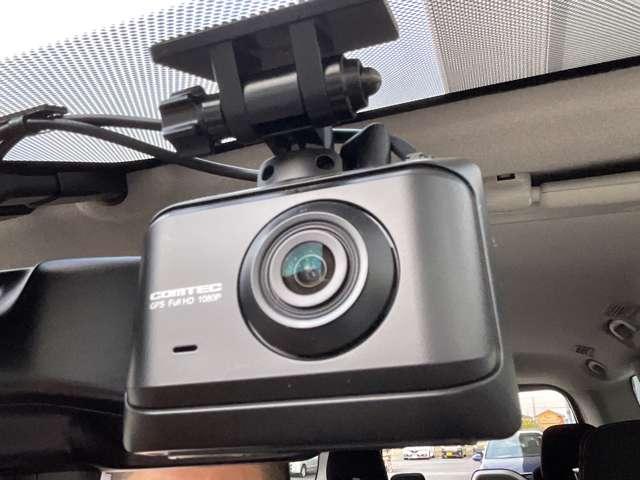 セレナ 1.2 e-POWER ハイウェイスター V 禁煙ワンオーナ前後ドラレコ後席専用モニタ 360°カメラ エマジェンシーブレーキ 1オナ スマキー バックカメラ 禁煙 LED レーンアシスト 点検記録簿付 ETC ドラレコ Aストップ イモビ サイドカーテンエアバック フルオートエアコン(11枚目)