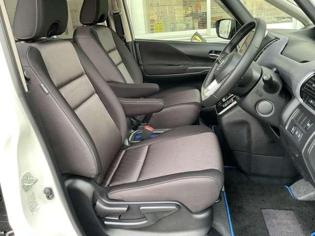 セレナ 1.2 e-POWER ハイウェイスター V 禁煙ワンオーナ前後ドラレコ後席専用モニタ 360°カメラ エマジェンシーブレーキ 1オナ スマキー バックカメラ 禁煙 LED レーンアシスト 点検記録簿付 ETC ドラレコ Aストップ イモビ サイドカーテンエアバック フルオートエアコン(15枚目)