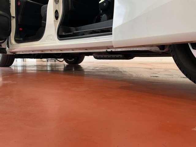 セレナ 1.2 e-POWER ハイウェイスター V 禁煙ワンオーナ前後ドラレコ後席専用モニタ 360°カメラ エマジェンシーブレーキ 1オナ スマキー バックカメラ 禁煙 LED レーンアシスト 点検記録簿付 ETC ドラレコ Aストップ イモビ サイドカーテンエアバック フルオートエアコン(20枚目)