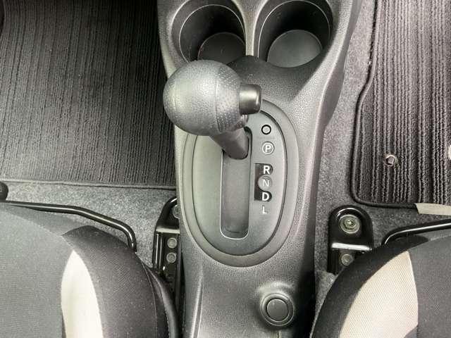 ノート 1.2 X 禁煙ワンオーナー レーダーブレーキサポート 禁煙 1オーナー車 記録簿付き Dレコ スマトキー セキュリティーアラーム キーレス 運転席助手席エアバッグ ナビTV ワンセグ バックカメラ エアコン パワーウィンドウ(9枚目)