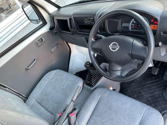 クリッパートラック ６６０　ＳＤ　４ＷＤ　ワンオーナー　パートタイム４ＷＤ　エアバック（4枚目）