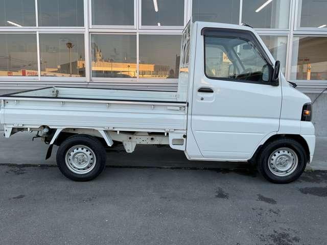 クリッパートラック ６６０　ＳＤ　４ＷＤ　ワンオーナー　パートタイム４ＷＤ　エアバック（16枚目）