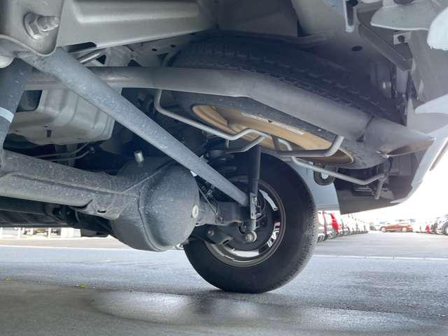 ＮＶ１００クリッパーバン ６６０　ＤＸ　エマージェンシーブレーキ　パッケージ　ハイルーフ　５ＡＧＳ車　ワンオーナー　後方修理跡　エマジェンシーブレーキ　助手席エアバック　運転席エアバック　ワンオーナー車　整備点検記録簿　リモコンキー　マニュアルエアコン　パワステ　ＡＢＳ（5枚目）