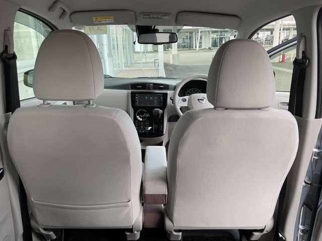 デイズ ６６０　Ｘ　モカセレクション　禁煙ワンオーナー　ナビ全周囲カメラ　盗難防止システム　全方位モニター　ＡＢＳ　スマートキー　アイドリングストップ　エアバッグ　メモリーナビ　バックモニター　ワンオーナー　キーフリー　パワーステアリング　パワーウィンドウ　アルミホイール（4枚目）