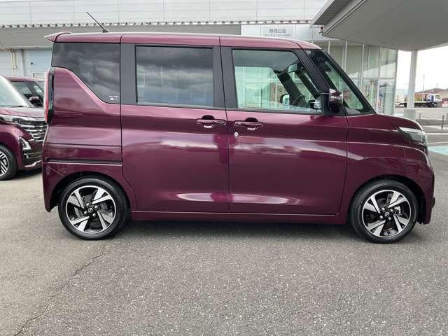 ルークス ６６０　ハイウェイスターＧターボ　プロパイロット　エディション　４ＷＤ　当社展示試乗車　追従クルコン　１オーナー　ＬＥＤ　禁煙　インテリキー　レーンアシスト　アイドリングストップ　整備記録簿　エアコン　カーテンエアバッグ　４ＷＤ　アルミ　ＥＴＣ　ＡＢＳ　ドラレコ　サイドカメラ　寒冷地仕（17枚目）