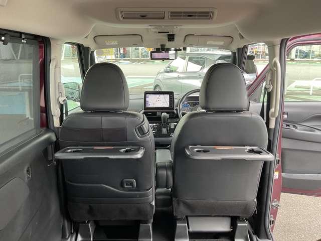 ルークス ６６０　ハイウェイスターＧターボ　プロパイロット　エディション　当社展示試乗車　両側パワードア　アラウンドビュ　プリクラッシュセーフティー　メモリナビ　アダプティブクルコン　レーンキープ　展示試乗車ＵＰ　禁煙　インテリキ－　ＥＴＣ　ＬＥＤヘッドライト　アイドリングストップ　ＡＣ（7枚目）