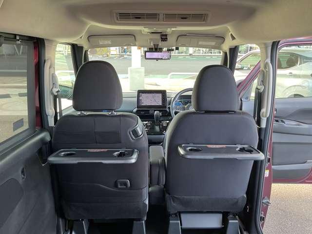 ルークス ６６０　ハイウェイスターＸ　プロパイロット　エディション　当社展示試乗車　左右パワースライドドア　アイドリング　イモビ　パノラマモニター　助手席エアバッグ　衝突軽減ブレーキ　ＰＷ　ナビ＆ＴＶ　１セグ　禁煙　ＬＥＤヘッドライト　ＬＤＷ　スマートキー　ＥＴＣ　ワンオーナー車（4枚目）