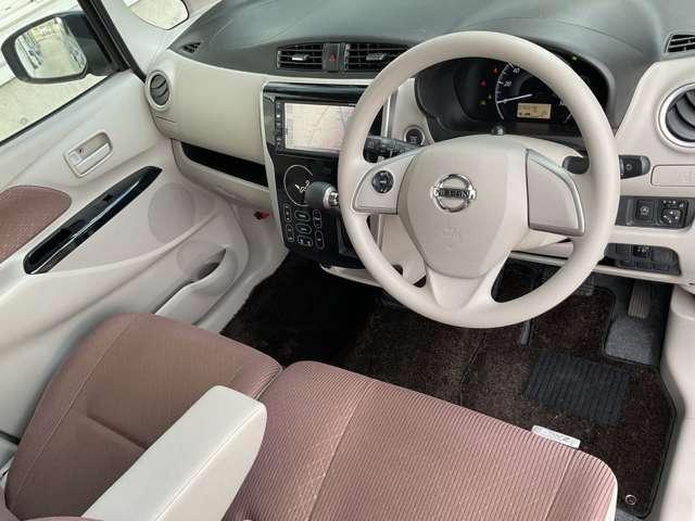 デイズ ６６０　Ｘ　モカセレクション　禁煙ワンオーナー　ヒョウ災車　後方修理跡　盗難防止システム　全方位モニター　ＡＢＳ　スマートキー　アイドリングストップ　エアバッグ　メモリーナビ　バックモニター　ワンオーナー　キーフリー　パワーステアリング　パワーウィンドウ　アルミホイール（4枚目）