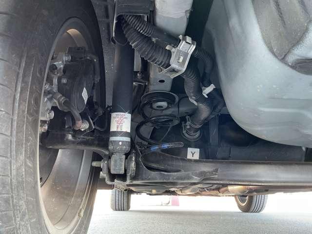 キックス １．２　Ｘ　（ｅ－ＰＯＷＥＲ）　禁煙ワンオーナー寒冷地　ナビ＆ＴＶ　寒冷地仕様　ワンオ－ナ－車　追従クルコン　スマートキー　ＬＥＤヘッド　レーンアシスト　パワーステアリング　禁煙車　盗難防止システム　ドライブレコーダー　ＥＴＣ　整備記録簿有　メモリーナビ（5枚目）