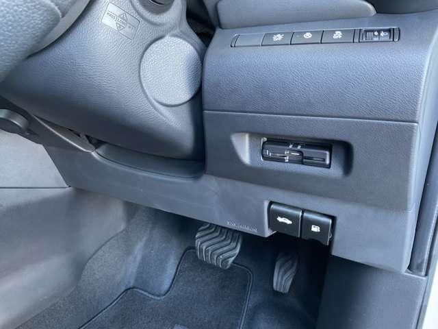 キックス １．２　Ｘ　（ｅ－ＰＯＷＥＲ）　禁煙ワンオーナー寒冷地　ナビ＆ＴＶ　寒冷地仕様　ワンオ－ナ－車　追従クルコン　スマートキー　ＬＥＤヘッド　レーンアシスト　パワーステアリング　禁煙車　盗難防止システム　ドライブレコーダー　ＥＴＣ　整備記録簿有　メモリーナビ（9枚目）