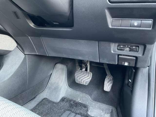 オーラ １．２　Ｇ　禁煙ワンオーナー前後ドラレコ　自動（被害軽減）ブレーキ　ＬＥＤ　ＬＫＡ　サイドカメラ　ＥＴＣ　カーテンエアバッグ　イモビライザー　アルミホイール　禁煙　インテリジェントキー　パワーウィンドウ　ワンオーナー　フルオートエアコン（9枚目）