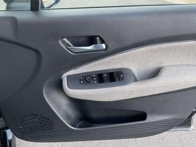 オーラ １．２　Ｇ　禁煙ワンオーナー前後ドラレコ　自動（被害軽減）ブレーキ　ＬＥＤ　ＬＫＡ　サイドカメラ　ＥＴＣ　カーテンエアバッグ　イモビライザー　アルミホイール　禁煙　インテリジェントキー　パワーウィンドウ　ワンオーナー　フルオートエアコン（16枚目）