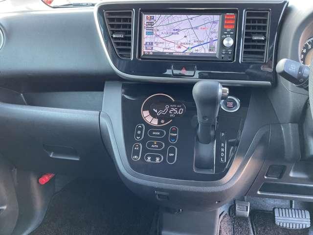 デイズルークス ６６０　ハイウェイスターＸ　Ｖセレクション　＋ＳａｆｅｔｙＩＩ　禁煙ワンオーナー　左側オートスライドドア　マルチビュー　イモビライザー　ナビＴＶ　禁煙　両側スライド片側電動ドア　ワンオーナー車　インテリジェントキー　サイドエアバッグ　エアコン　ＡＢＳ　アイドリングスト　パワステ　パワーウィンド　エアバック（7枚目）