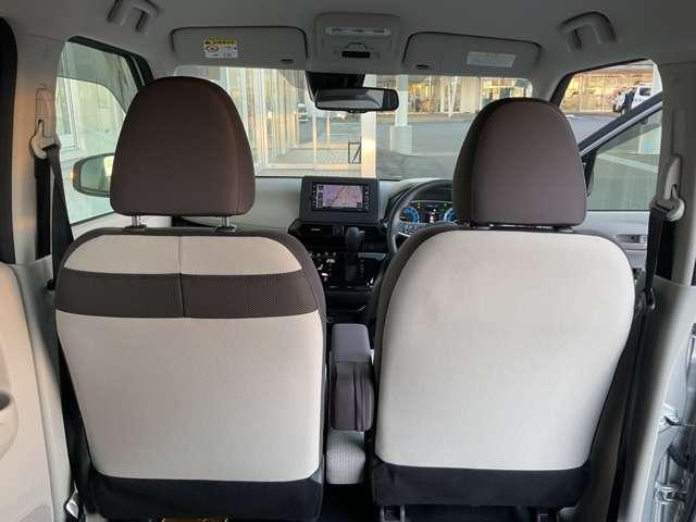 デイズ ６６０　Ｘ　禁煙ワンオーナー　ヒョウ衝突車　アラウンドＭ　踏み間違え防止　禁煙　スマートキー　イモビライザー　バックカメラ　１オーナー　レーンキープ　アイドリングストップ　キーレス　フルオートエアコン　ナビＴＶ　ＷＡＢ　記録簿　運転席エアバック（4枚目）